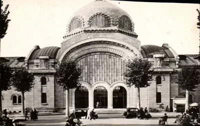 Vichy — Estabelecimento Termal de 1ª Classe — Entrada Principal — Edição « La Cigogne »