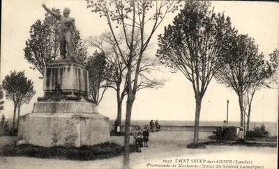 Saint-Sever-sur-Adour — Promenade de Morlanne — Estátua do Geral Lamarque