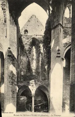 Ruínas da Abadia de Hambye (Manche) — O Transepto — Lehaut editor