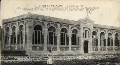 Vitry-le-François — A Sala das Festas — Editor não identificado, n° 28