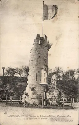 Moulineaux — Castelo de Robert-le-Diable, Monument erguido em Memória das Guardas Móveis — Coleções ND Phot