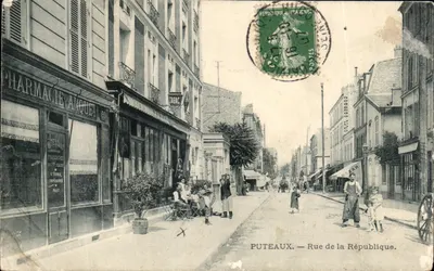 Bilhete postal antigo Puteaux Rue de La Republique