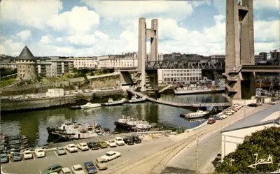 O ponte de Recouvrance e a Torre Tanguy (XIVe) — Edições d'Art 'Jack' n°2101