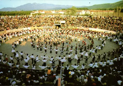 Festival de folclore em Céret — Edições DINC - Jean-Baptiste PEPIGNAN