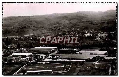 Saint-Yorre (Allier) — Vista aérea da fábrica da Sociedade Comercial das Águas Minerais do Bassin de Vichy — Foto Compagnie Vichy