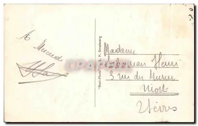 Trouville: Regina delle Spiagge — La spiaggia davanti al Casinò (Durville, arch.) — Verso