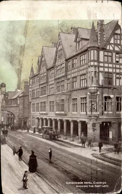 Grosvenor Hotel, Chester — vue de l'East Gate — éditeur non visible