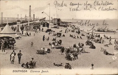 Southsea. Clarence Beach — visão da praia animada — editor The Milton Post Card