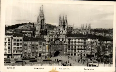 Burgos — Vue partielle de la cathédrale et du portail — éditeur Manjuel Ribe, N.º 8506