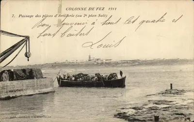 Colonnes de Fez 1911 — Passage des pièces d'artillerie (au 2e plan Salé) — Édit. Grebert - Casablanca