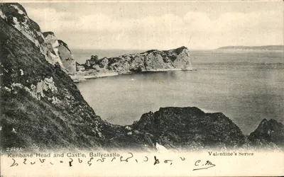 Kenbane Head e Castelo, Ballycastle — Série Valentine's — n° 22405