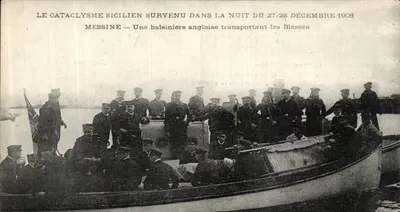 Messina — O cataclismo siciliano ocorrido na noite de 27-28 de dezembro de 1908 — Uma baleeira inglesa transportando os feridos