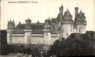 Château de PIERREFONDS — côté Sud — n°60