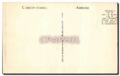 Pierrefonds - Zamek - Wewnętrzna dziedzina i schody - LL — Rewers