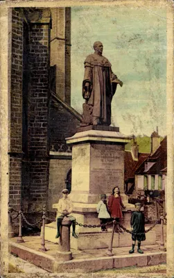 CPA Varzy Statue Dupin Enfants