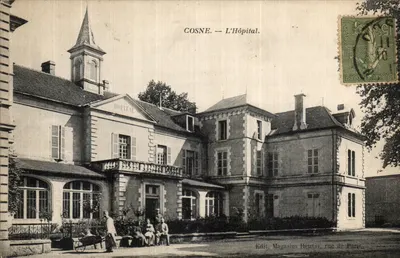 Cosne — O Hospital — Magasins Réunis, rue de Paris