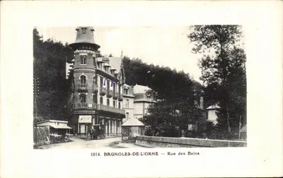 Bagnolés-de-l'Orne — Ulica Bains — Wydawca E. Roussel, Argentan, nr 1014