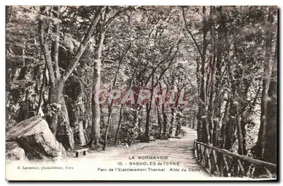 Bagnolles-de-l'Orne — Park Instytucji Termalnej, Aleja Danle — P. Levassœur, fotograf i wydawca, Fiers