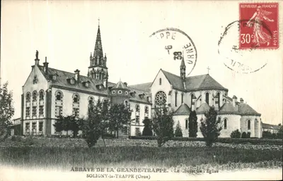 Abadia de La Grande-Trappe — O Coro da Igreja — Soligny-la-Trappe (Orne)