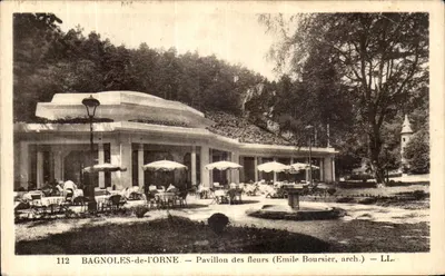 Bagnolles-de-l'Orne — Pałac Kwiatów (Emile Boursier, arch.) — LL.