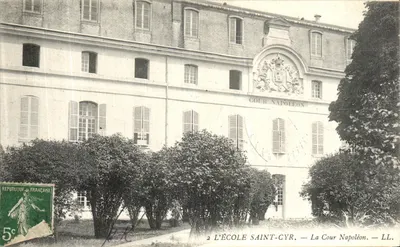 A ESCOLA SAINT-CYR — A CORTE NAPOLEÃO — LL.