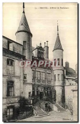 Troyes - L'Hôtel de Vauluisant — Collection T. G.