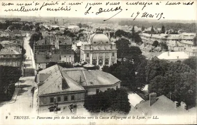 Troyes — Panorama pris de la Madeleine vers la Caisse d'Épargne et le Lycée — LL.