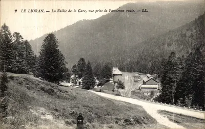 Le Lioran — A Vale da Estação, vista tirada da antiga estrada — LL.