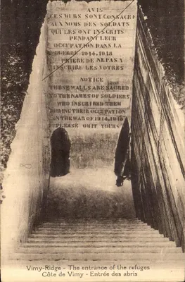 Vimy-Ridge - Entrada dos abrigos — entrada dos refúgios — editor não visível