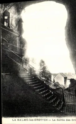 La Balme-les-Grottes — Saída das Grutas — fot. Oyonnax