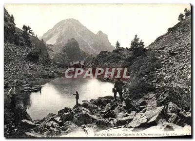 Ao Longo das Margens do Caminho de Chamerousse à Pra — L.L.