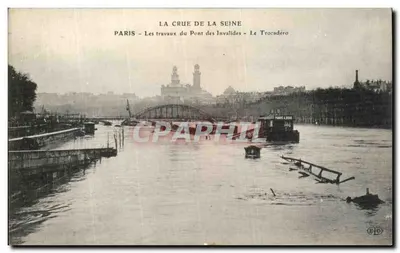 A cheia do Sena — Os trabalhos do Ponte dos Invalidos — O Trocadéro — Paris