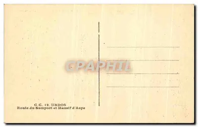 अस्पे के मासिफ - लिएना और रूएहा डेल बोस्सो के शीर्ष के दृश्य - C.G. 12 अर्डोस — पीछे