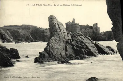 Ile-d'Yeu (Vendée) — O velho Castelo (lado Norte) — Cliché das Nouvelles Galeries - Ile-d'Yeu
