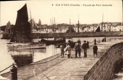 Ilha de Yeu (Vendée) - Fachada de Port-Joinville — editor Gabarites Insulaires, n° 9