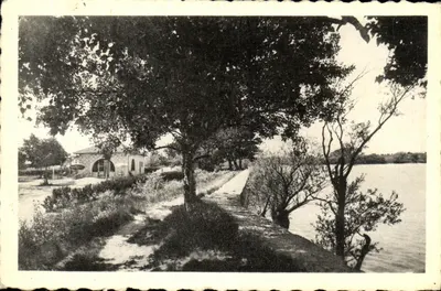 Lago da Bonde — PERTUIS (Vaucluse) — A. Tardy, Foto-Edição das Trois-Isles-Barthelmy, Marselha