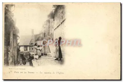 Poix de la Somme — A subida da Igreja — Chezla Frémaux & Béthouamo