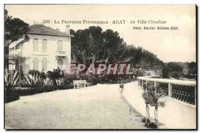 Agay - A Villa Claudine — visão da villa e de seu jardim — Fot. Bacchi, Mélano, Edit.