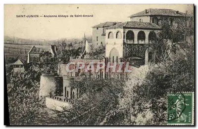 Saint-Junien — Antiga Abadia de Saint-Amand — Editor não visível