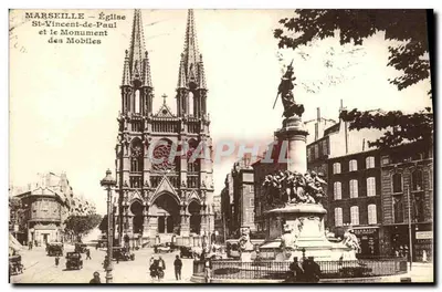 Marselha — Igreja de São Vicente de Paulo e o Monumento dos Mobiles
