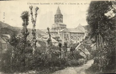 Orcival — A Igreja (MH. Século XI) — L'Auvergne Illustrée, n° 5152