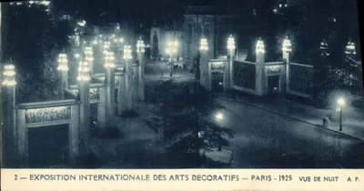 Exposition internationale des arts décoratifs — Paris — 1925 — Vue de nuit — A.P.