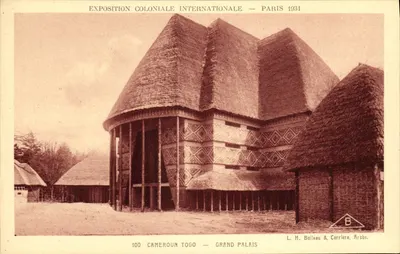 Exposição Colonial Internacional — Paris 1931 — Cameroun Togo — Grand Palais — L. H. Boileau & Carrière, Archs.