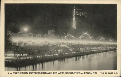 Exposição Internacional dos Artes Decorativas — Paris — 1925 — Vista de noite — A.P.