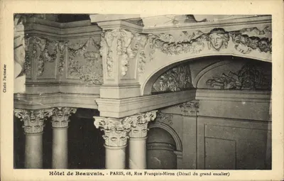 Hotel de Beauvais — Detalhe da grande escada — Cliché Fortmeyer