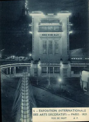 Exposition Internationale des Arts Décoratifs — Paris — 1925 — Vue de nuit — A.P.