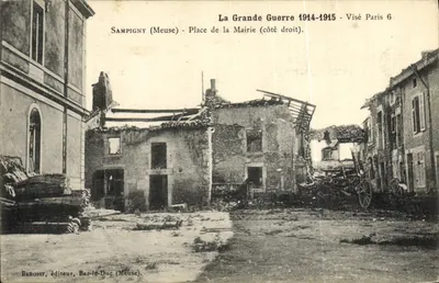 Sampigny (Meuse) - Praça da Prefeitura (lado direito) — A Grande Guerra 1914-1915 — editor Benoist, Bar-le-Duc (Meuse)