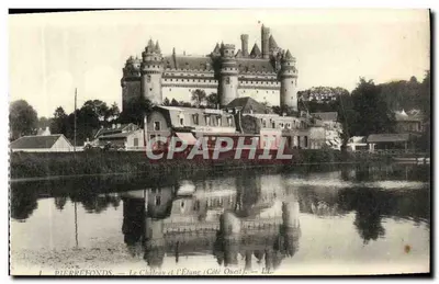Pierrefonds — Zamek i Jezioro (Strona Zachodnia) — LL
