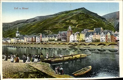 Zell a. Mosel — vista do ponte e do porto — t 99876