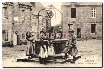 Locronan - Der gemeine Brunnen der Place — Verleger La Doré, Foto Citroulin, Nr. 17